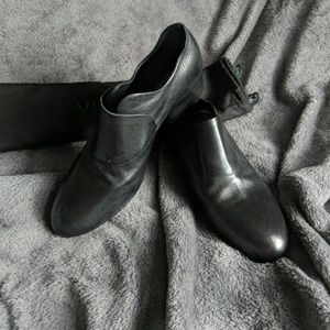 Vic Matie Black Leather Booties